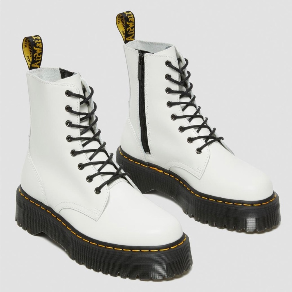 New Dr. Martens White Jadon size 6!